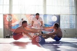 LEV_8716.jpg