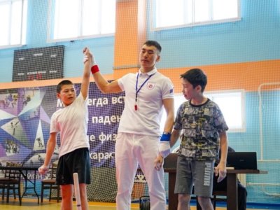 В Яр-Сале юноши и девушки выходили на помост Первенстве ЯНАО по мас-рестлингу